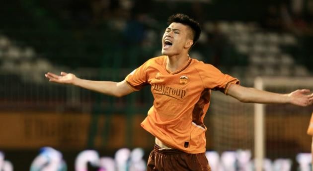 Đinh Quang Kiệt sở hữu chiều cao hơn người.