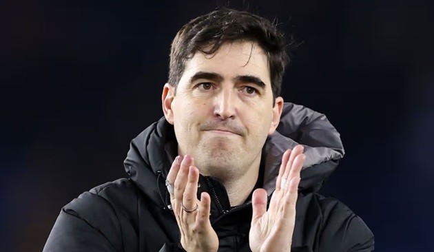 HLV Andoni Iraola đánh giá cao Amad.