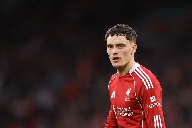 Wirtz có thể đá số 10 hoặc tiền đạo ảo.