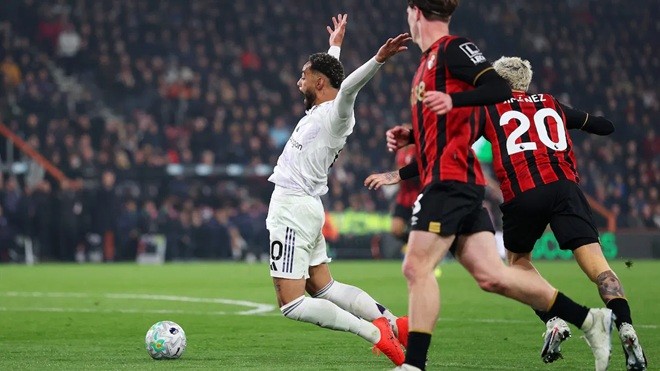 Cunha mang về tình huống mở tỷ số cho MU.