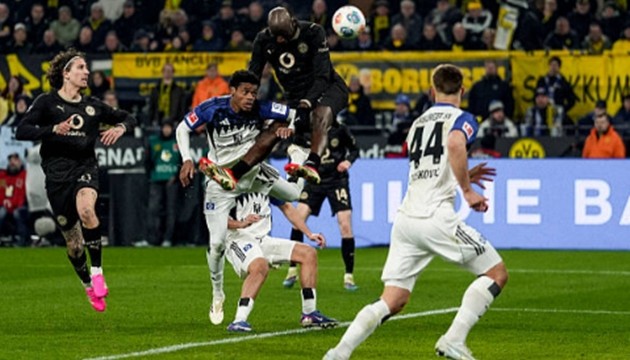 Dortmund ngược dòng đánh bại Hamburger SV kịch tính.