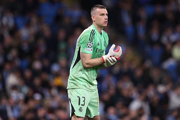 Liệu thủ thành này có thể hiện bản lĩnh? 