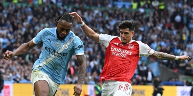 Piero Hincapie - 5 điểm. Hincapie có một ngày thi đấu vất vả khi không thể ngăn chặn được sự biến ảo của Semenyo. Hậu vệ này tỏ ra lúng túng trong việc phán đoán hướng di chuyển của đối phương và hoàn toàn mất tích trong cả hai tình huống dẫn đến bàn thắng của O'Reilly.