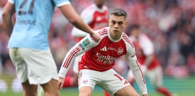 Leandro Trossard - 5 điểm. Trossard có một trận chung kết đáng thất vọng khi bị Matheus Nunes 