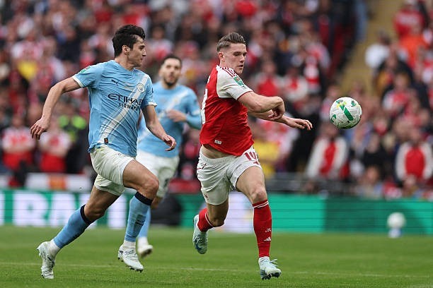 Abdukodir Khusanov (7/10): Phô diễn tốc độ lùi về bọc lót cực tốt với pha nước rút ấn tượng để ngăn chặn Havertz. Phải nhận thẻ vàng sau một pha vào bóng rát với Gyokeres.