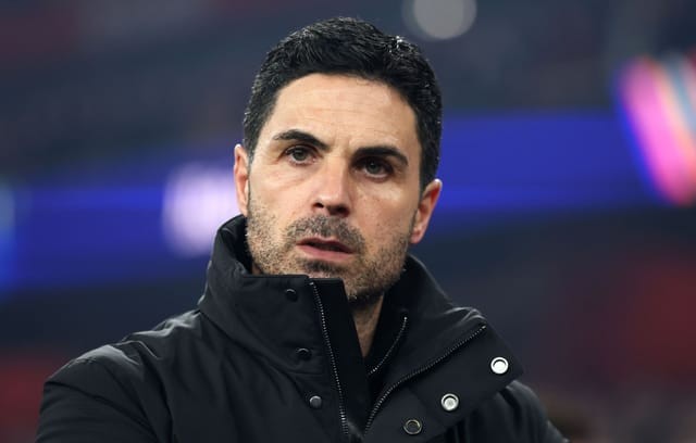 Arteta bị chỉ trích vì quyết định dùng Kepa.