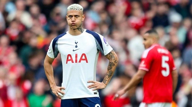 Tinh thần của các cầu thủ Spurs đã chạm đáy