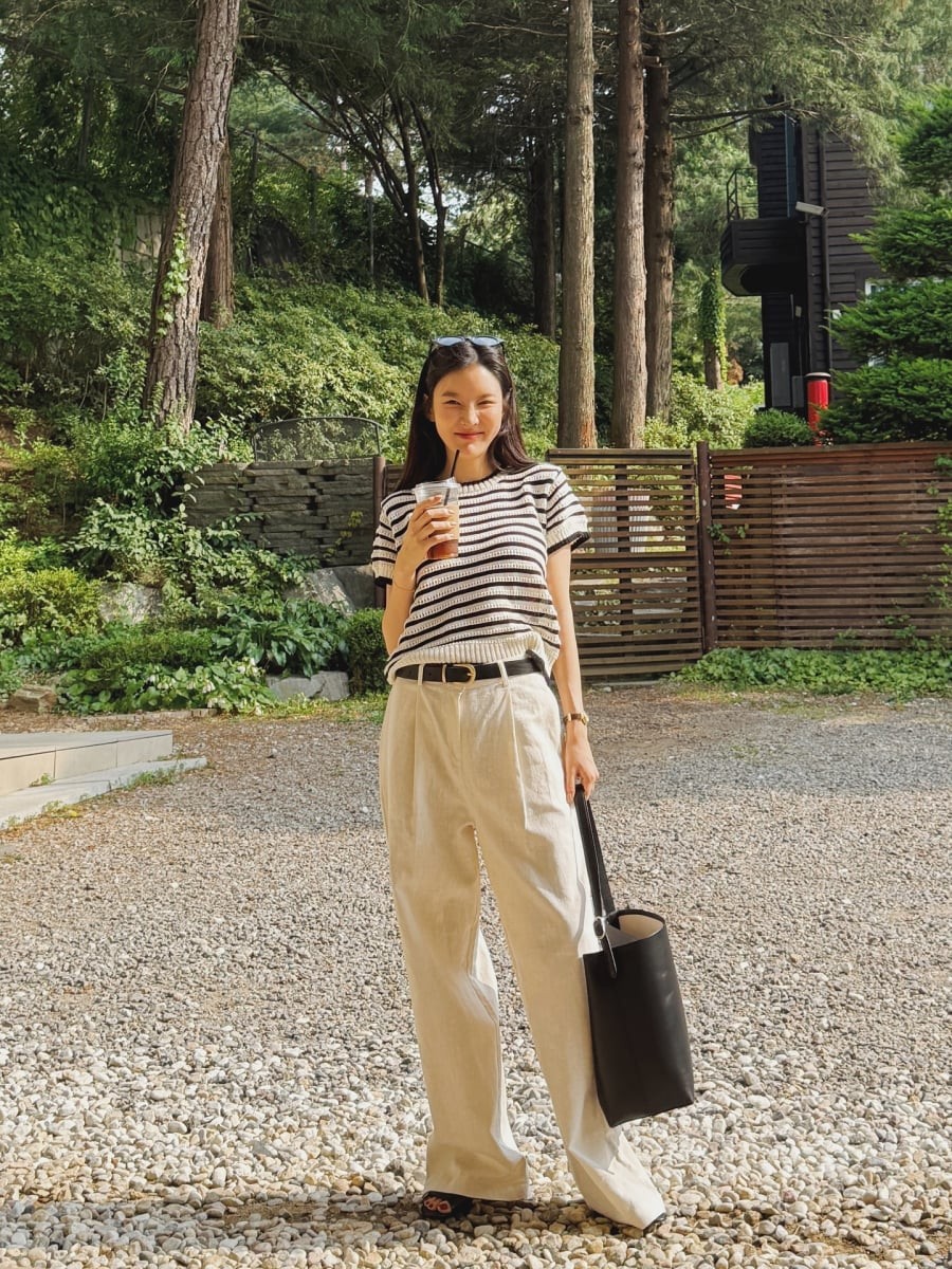 Mùa hè thường gắn liền với những gam màu tươi sáng, tạo cảm giác dễ chịu trong những ngày thời tiết oi bức.