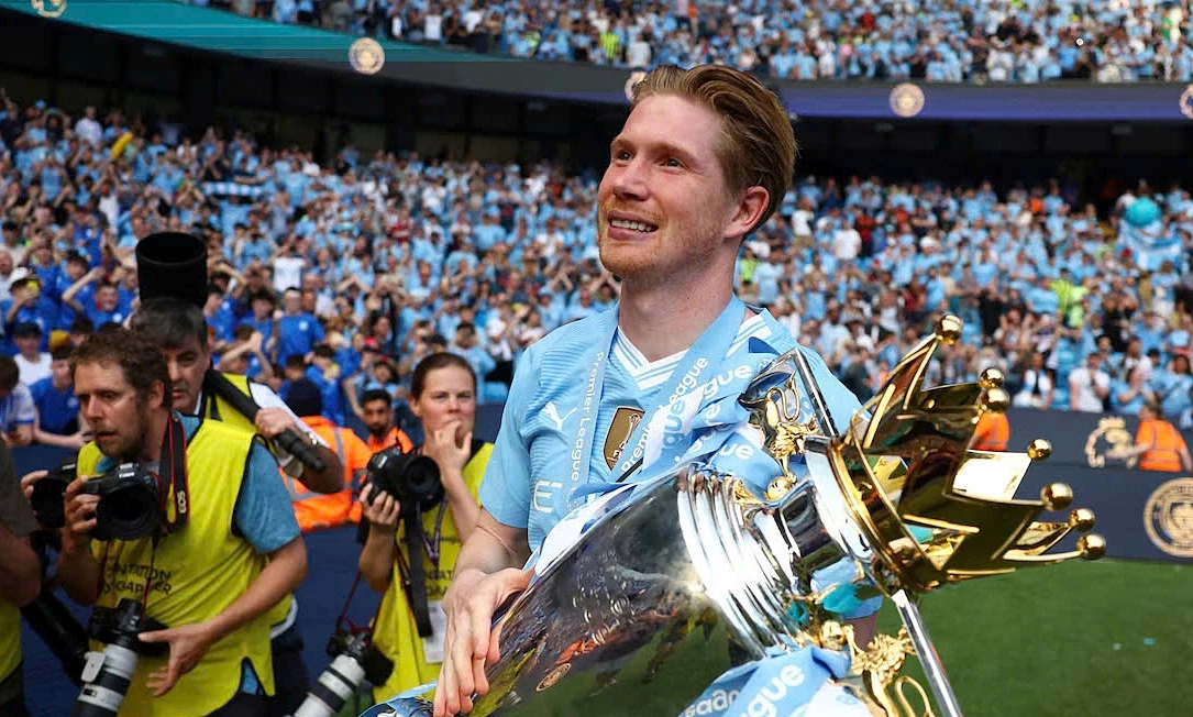 Kevin De Bruyne là số 10 kiểu mới hoàn hảo.