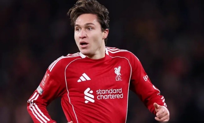 Federico Chiesa trở lại Liverpool.