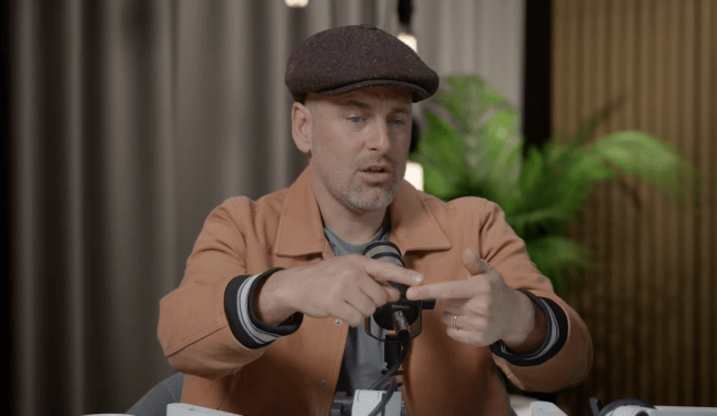 Joe Cole đưa ra nhận định về Arsenal. 