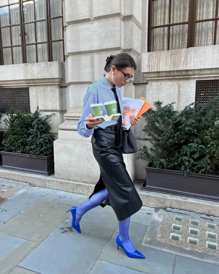 Khi được áp dụng khéo léo, màu sắc nổi bật không hề gây rối mắt mà còn tạo điểm nhấn rõ ràng