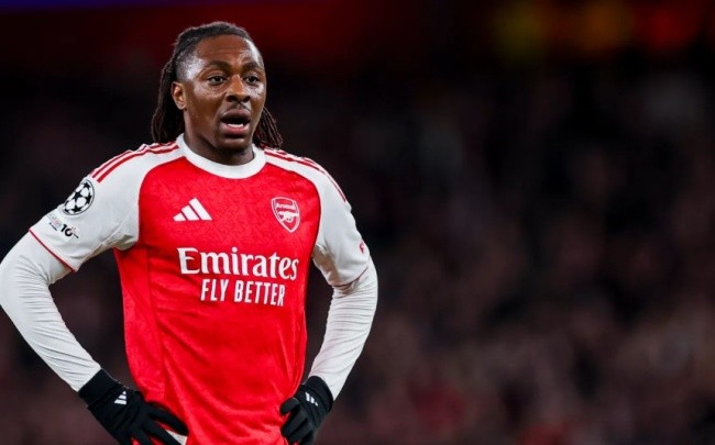 Eze dự kiến ngồi ngoài 1 tháng.