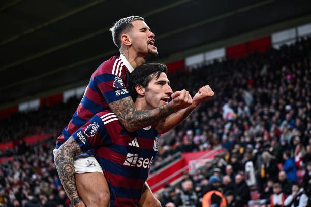 Những trụ cột như Bruno Guimaraes và Sandro Tonali khả năng cao sẽ rời Newcastle hè này. 