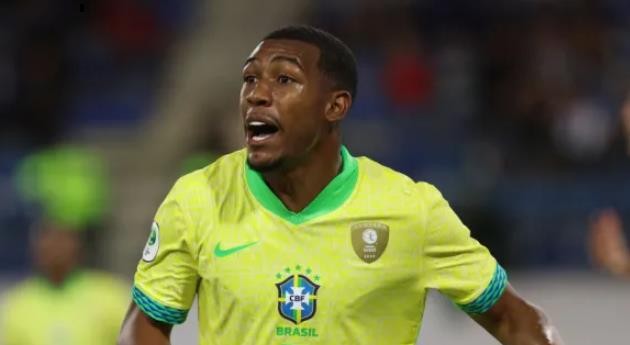 Rayan được Arsenal và MU săn đón.