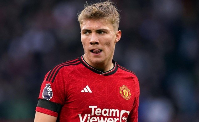 Hojlund đã có những chia sẻ về quãng thời gian khó khăn tại MU.