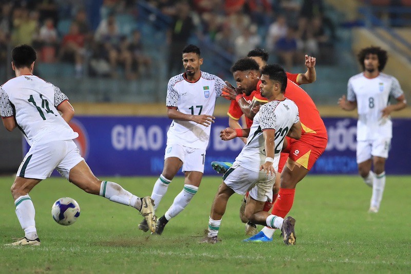 Các cầu thủ nhập tịch kém duyên với khung thành.