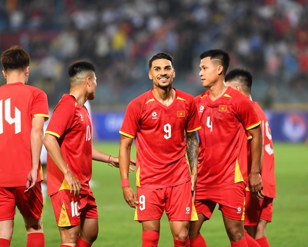 Đỗ Hoàng Hên vô duyên trong trận thắng của ĐT Việt Nam trước Bangladesh. Ảnh: Hà Nội FC.