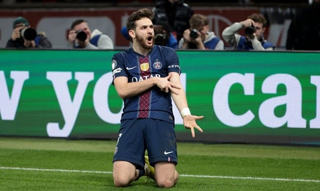 Kvaratskhelia lọt vào tầm ngắm của Arsenal