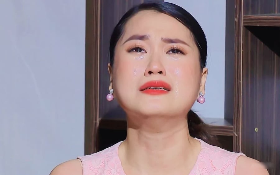 Lâm Vỹ Dạ 'khóc thở không nổi'