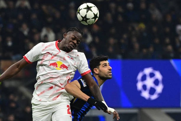 Lukeba đã có kinh nghiệm chinh chiến ở nhiều đấu trường lớn, bao gồm cả Champions League. 