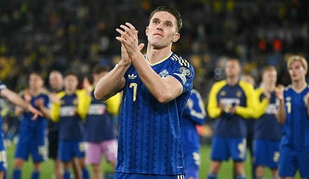 Viktor Gyokeres tỏa sáng trong trận đấu với Ukraine.