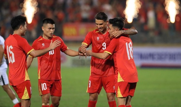 Hoàng Hên là vũ khí mới của tuyển Việt Nam.