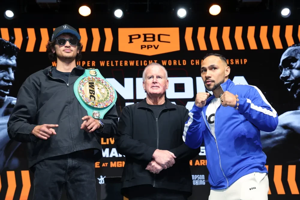 Sebastian Fundora và Keith Thurman trong buổi họp báo