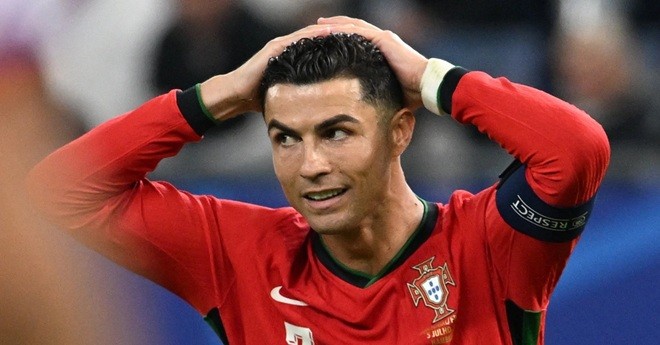 Ronaldo sẽ vắng mặt ở trận đấu ngày mai.