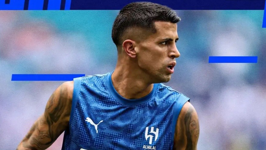 Cancelo từ chối trở lại Ả Rập.