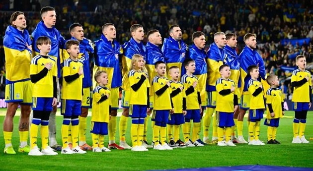 Tuyển Ukraine bị trộm trước trận đấu với Thụy Điển.