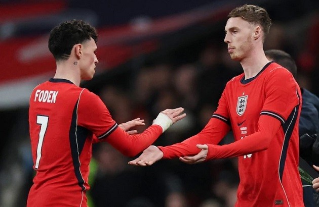 Foden chơi nhạt nhòa trước Uruguay.