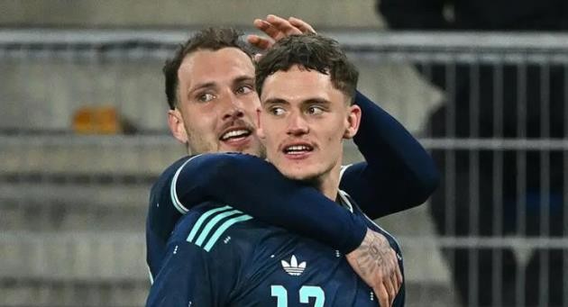 Florian Wirtz tỏa sáng ở ĐTQG Đức.