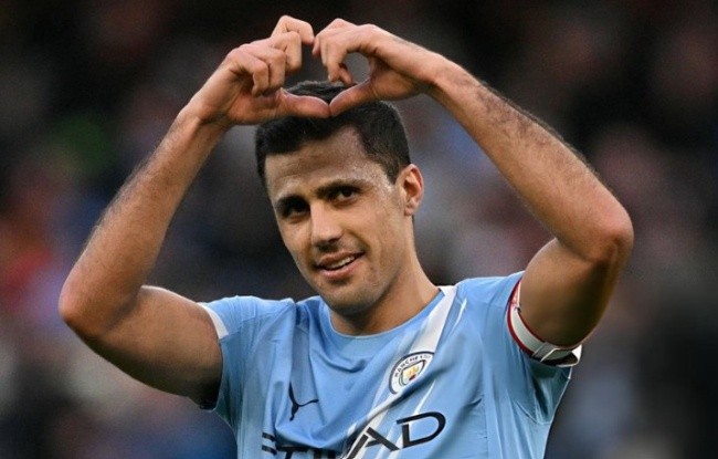 Rodri trong màu áo Man City.