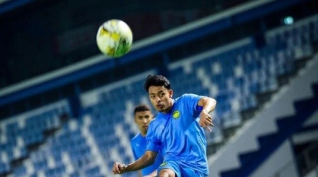 Malaysia nỗ lực chiến đấu vì danh dự.