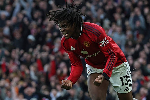 Nếu Dorgu không chấn thương, Man Utd đã có thể tiếp tục thử nghiệm anh ở vị trí tiền đạo cánh.