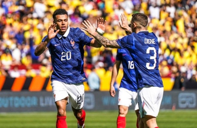 Pháp thắng thuyết phục Colombia.