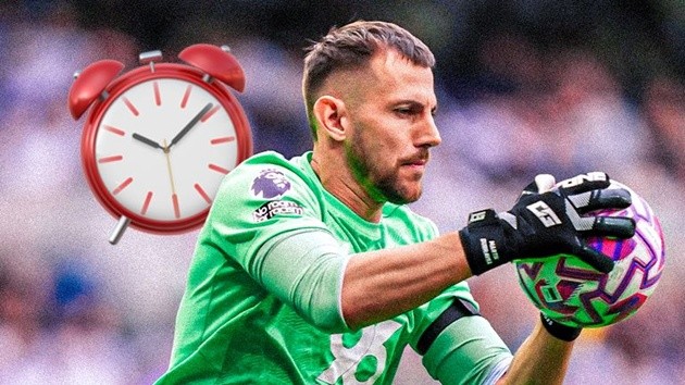 Hành động câu giờ của các thủ môn sẽ bị hạn chế nhất định vì lỗi 8 giây.