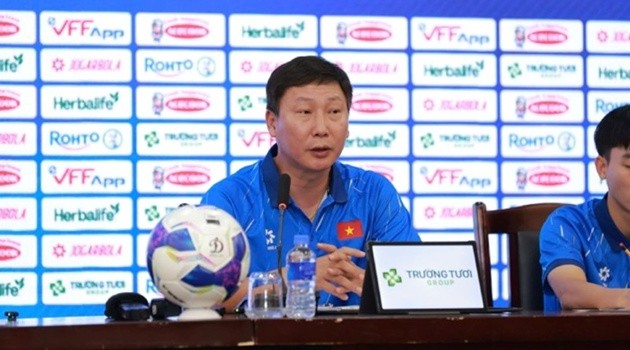 HLV Kim có nhiều mảng miếng để đánh bại Malaysia