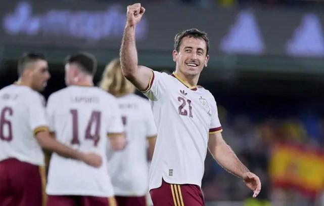 Mikel Oyarzabal đã cho thấy cái duyên ghi bàn của mình ở những trận cầu lớn.