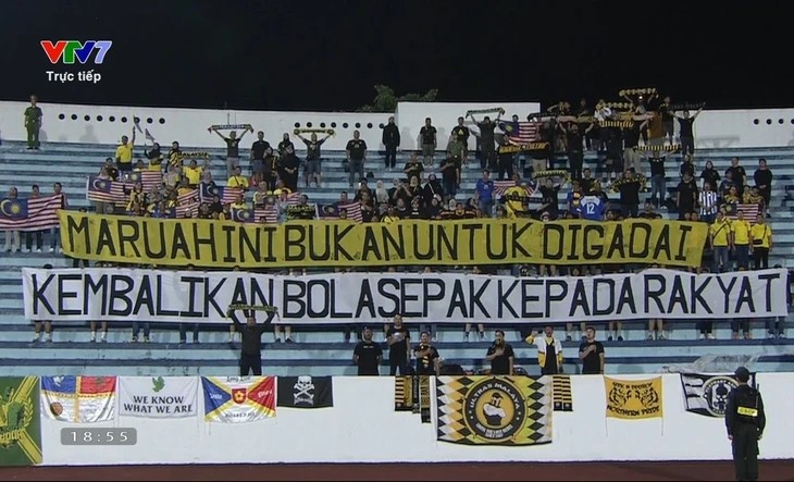 Thông điệp CĐV Malaysia dành cho lãnh đạo bóng đá nước này. Ảnh chụp màn hình.