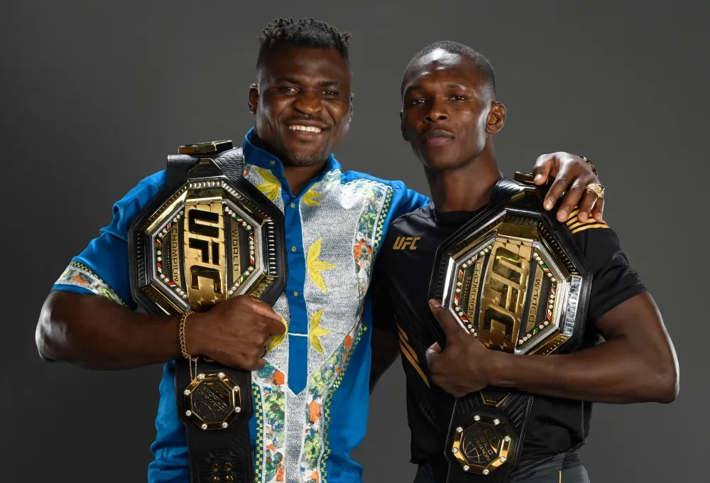 Francis Ngannou và Israel Adesanya tại UFC 263
