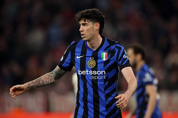 Bastoni đang được đánh giá như một trong những trung vệ xuất sắc nhất châu Âu.