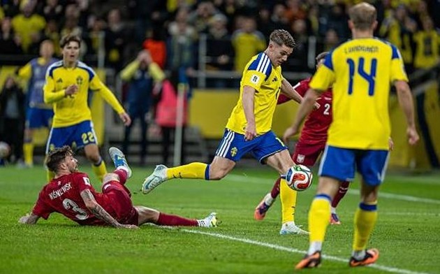 Bàn thắng quyết định của Viktor Gyokeres giúp Thụy Điển đi World Cup.