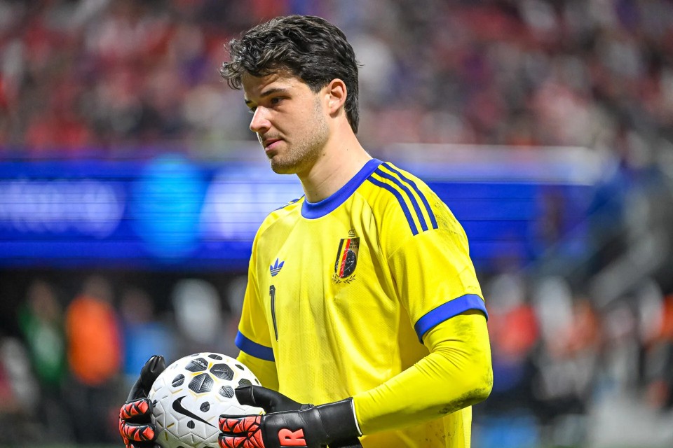 Tương lai Bỉ và MU mang tên Lammens.