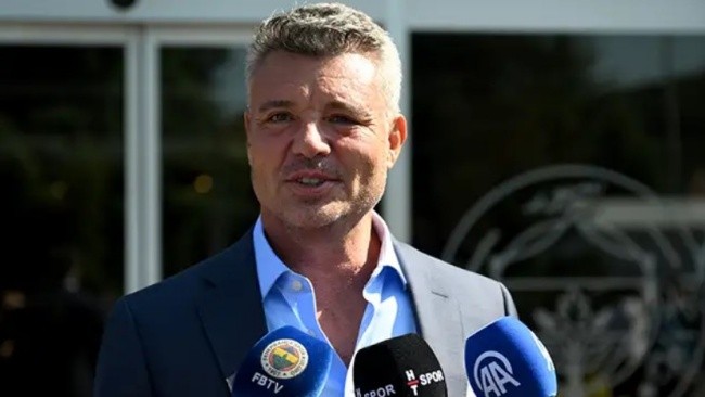 Chủ tịch Fenerbahce vẫn an toàn sau tai nạn.