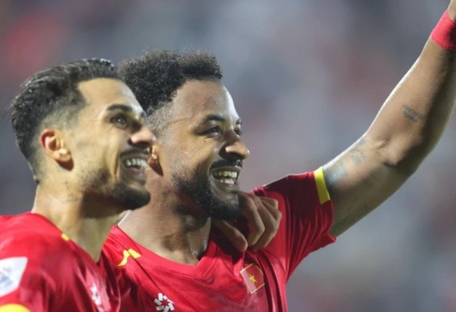 Bộ đôi Xuân Son - Hoàng Hên.