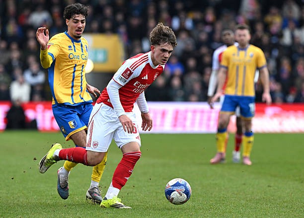 Đây là thời điểm để thần đồng Dowman lên tiếng?