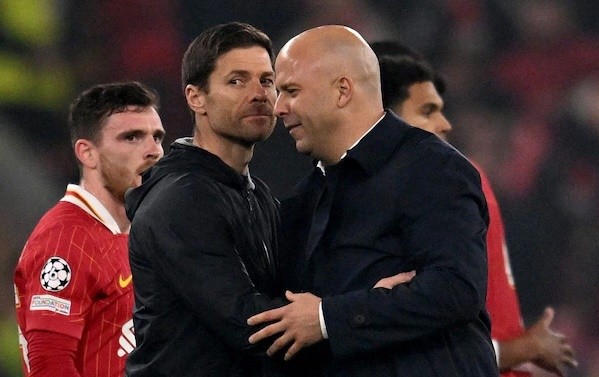 Đã có những tranh cãi về việc liệu Liverpool có nên chia tay Slot để chiêu mộ Alonso hay không.