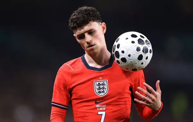 Foden chưa chắc được dự World Cup.